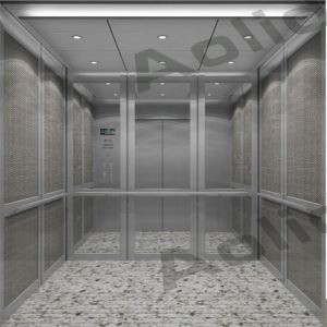 Elevator med gelænder